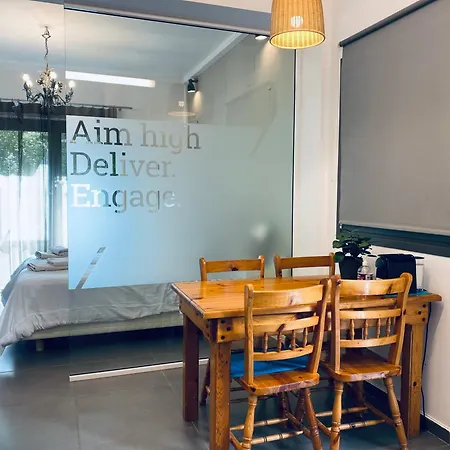 Small Gem Studio Athens, Next To Metro Nomismatokopeio Extérieur photo